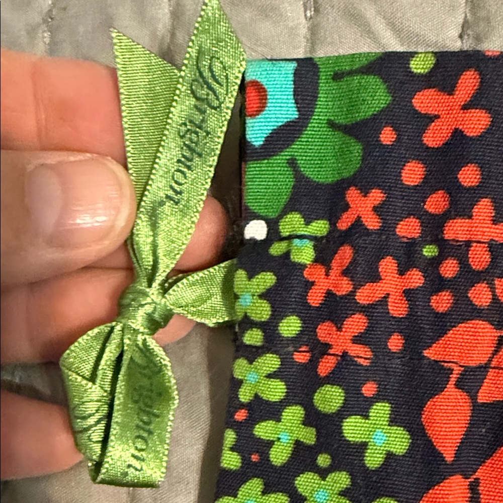 Brighton Floral Drawstring Pouch - Picture 2 of 5